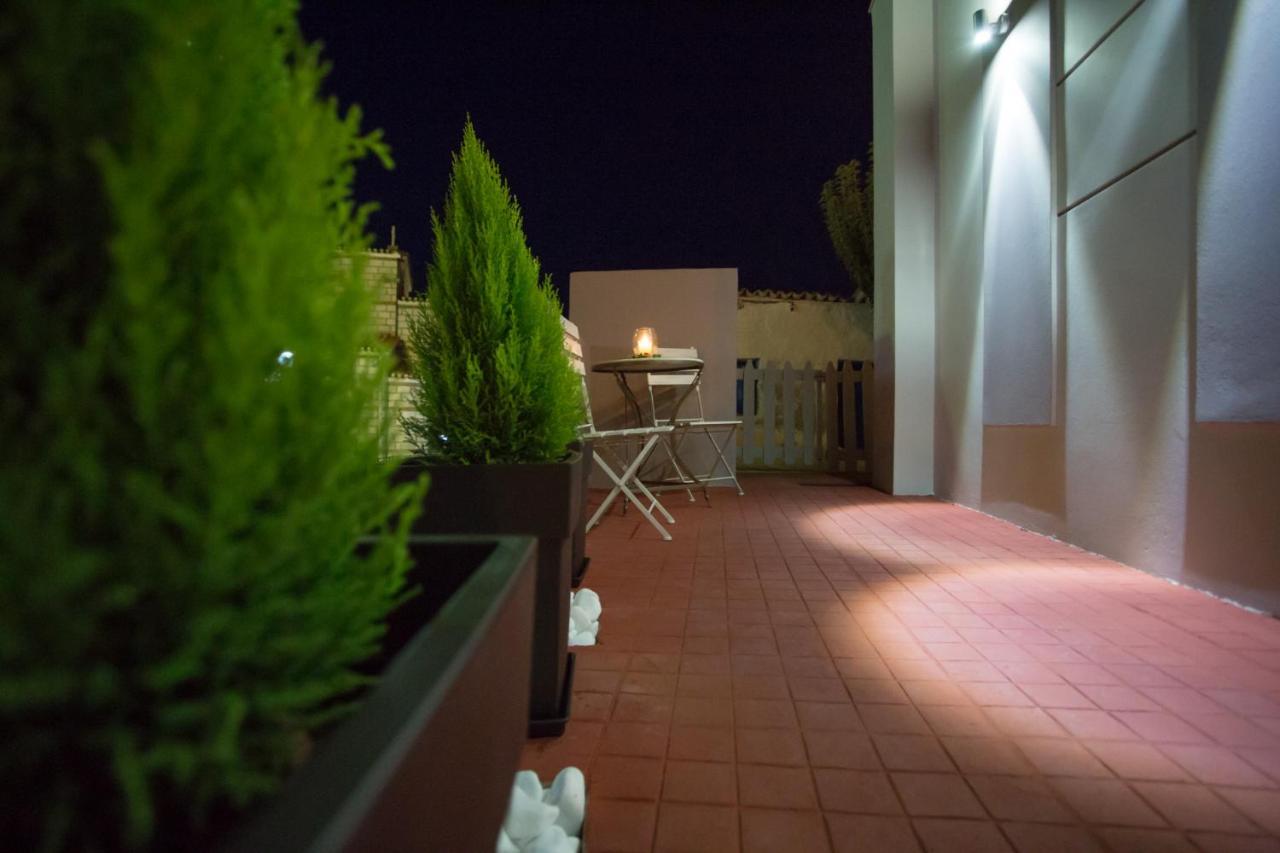 Apollonio Upper View Suites Corinth Екстер'єр фото