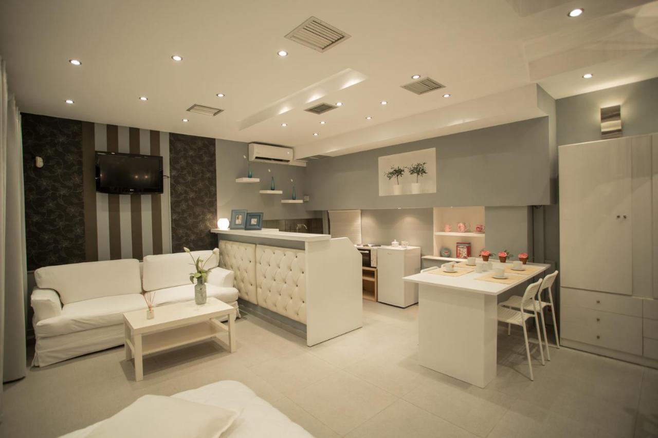 Apollonio Upper View Suites Corinth Екстер'єр фото