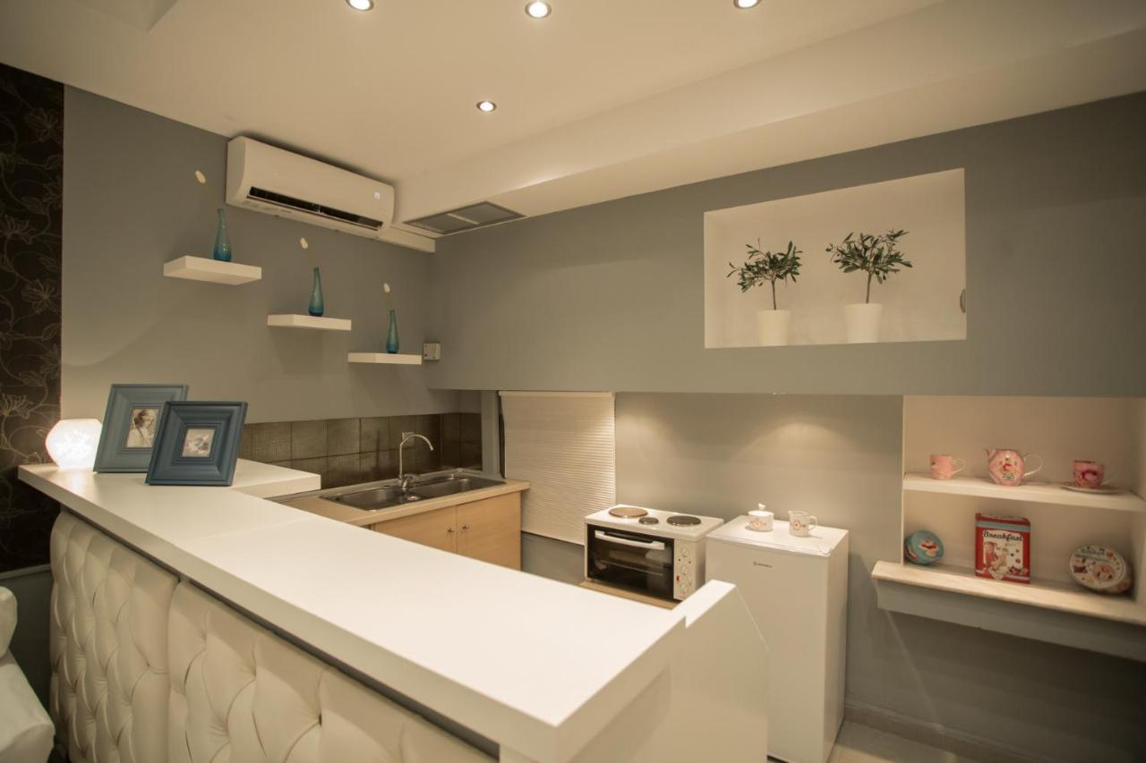 Apollonio Upper View Suites Corinth Екстер'єр фото